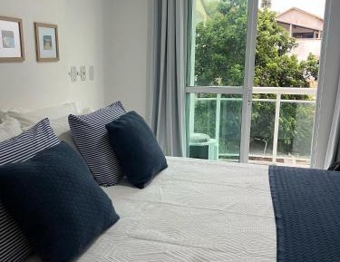 One-Bedroom Apartment with Balcony