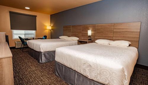 Queen Room with Two Queen Beds - Non-Smoking