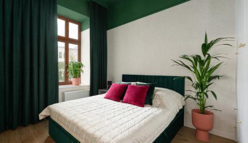 One-Bedroom Family Apartment