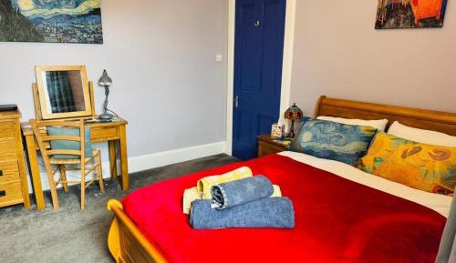 Double Room with Private Bathroom