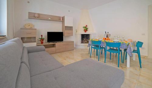 Two-Bedroom Holiday Home