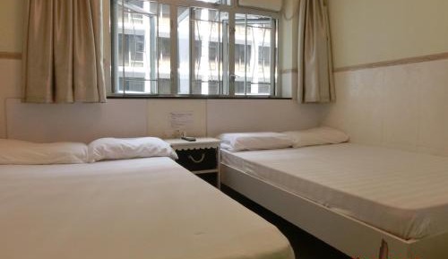Quadruple Room with Private Bathroom