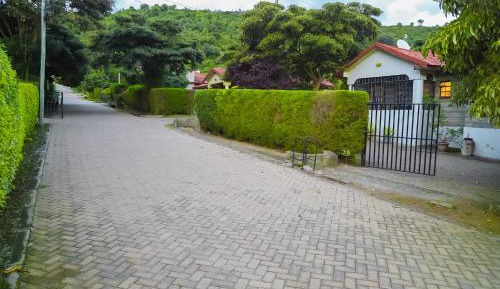 Three-Bedroom Holiday Home 