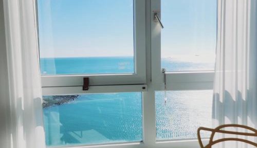 Studio with Sea View