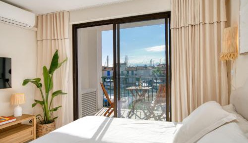 Studio with Sea View