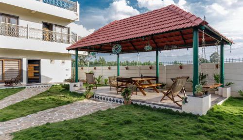 Five-Bedroom Villa