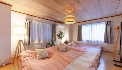 Five-Bedroom Apartment