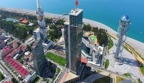 Two-Bedroom Apartment with Balcony and Sea View