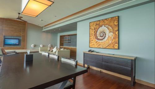 King Suite with Private Pool and Ocean View