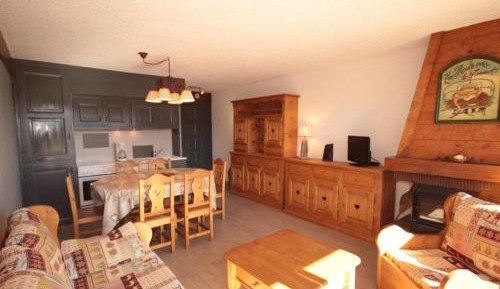 Apartment (6 Adults)