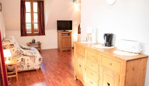 Apartment (4 Adults)