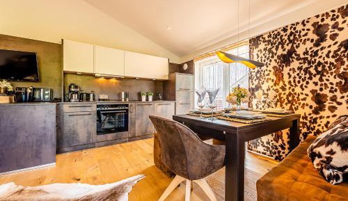 Two-Bedroom Deluxe Apartment