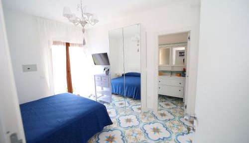 Double Room with Balcony and Sea View