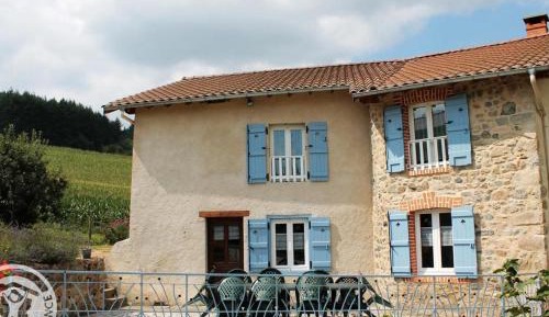 Holiday Home (9 Adults)