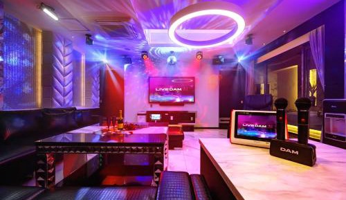 King Suite with Spa Bath