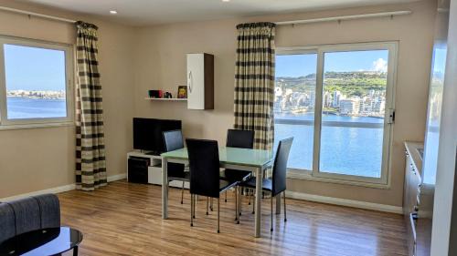 Two-Bedroom Apartment with Balcony and Sea View