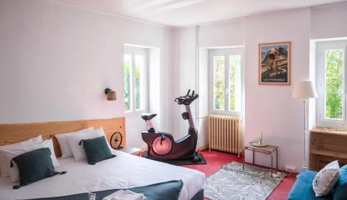Family Room with Garden View