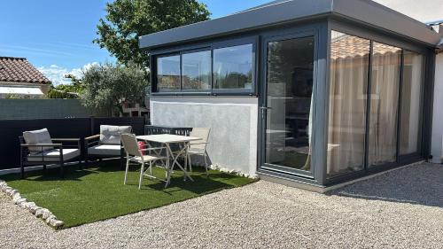 One-Bedroom House