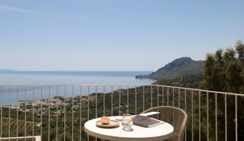 Studio with Sea View