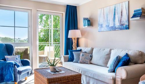 Superior One-Bedroom Apartment with Balcony