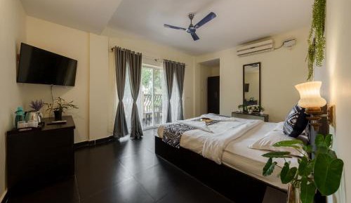 Triple Room with Balcony