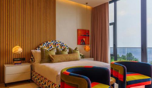Deluxe King Room