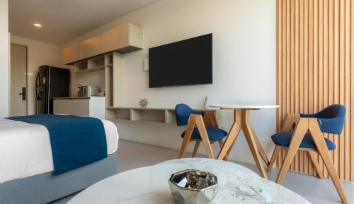 Studio Apartment