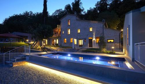 Standard Villa