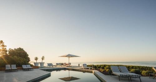 Seven-Bedroom Villa with Private Pool