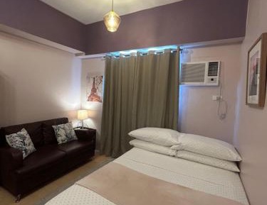 Deluxe Studio