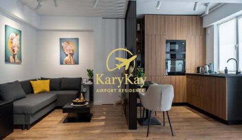 One-Bedroom Apartment with Balcony