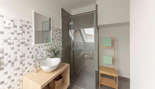 Double Room with Shared Bathroom