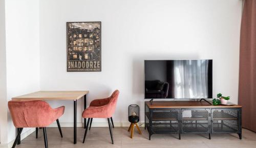 Studio Apartment with Balcony