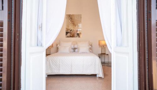 Junior Suite with Balcony