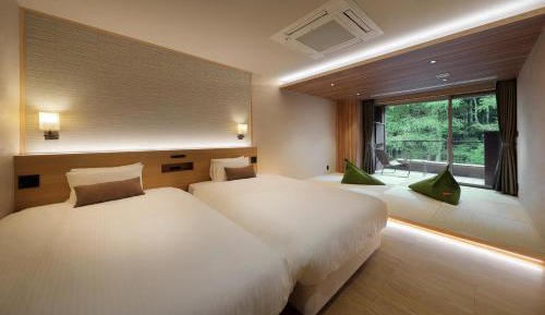 Suite with River View