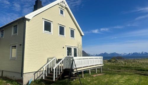 Four-Bedroom Holiday Home