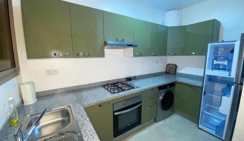 Three-Bedroom Apartment - High Floor