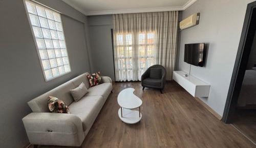 Apartment (3 Adults)