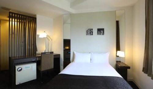 Double Room with Small Double Bed - Non-Smoking