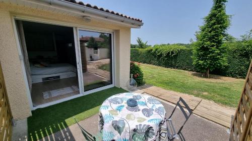 Studio with Garden View