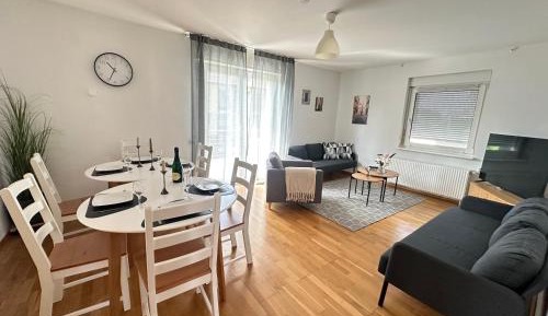 Apartment - Split Level