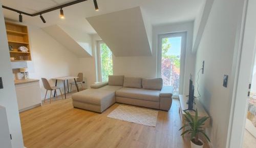 One-Bedroom Apartment - Non-Smoking