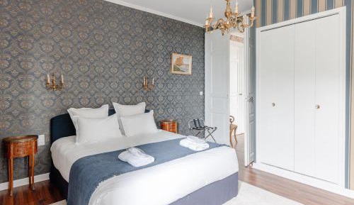 Apartment with Garden View