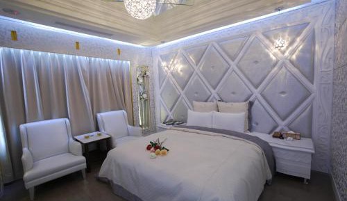 Fashion Double Suite