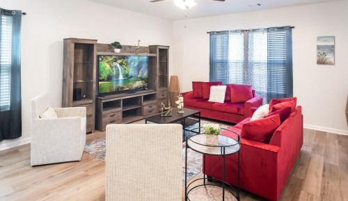 Three-Bedroom Townhouse