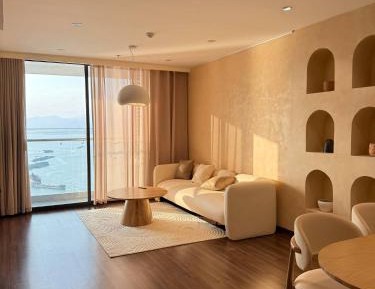 Two-Bedroom Apartment with Ocean View