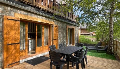 Two-Bedroom Apartment with Terrace