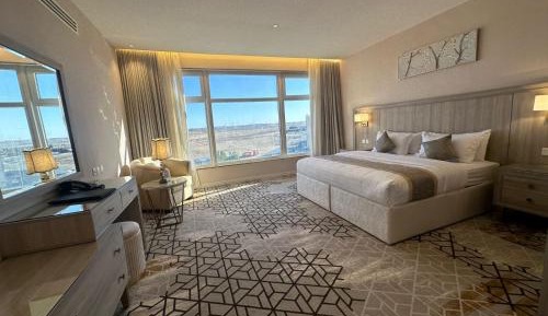 King Suite with Spa Bath