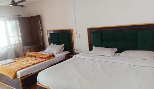 Triple Room with Mountain View