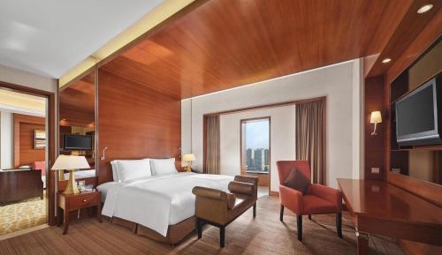 Hilton Executive Double Room with Access to the Executive Lounge